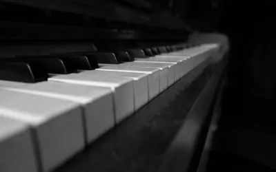 Close up of piano keys