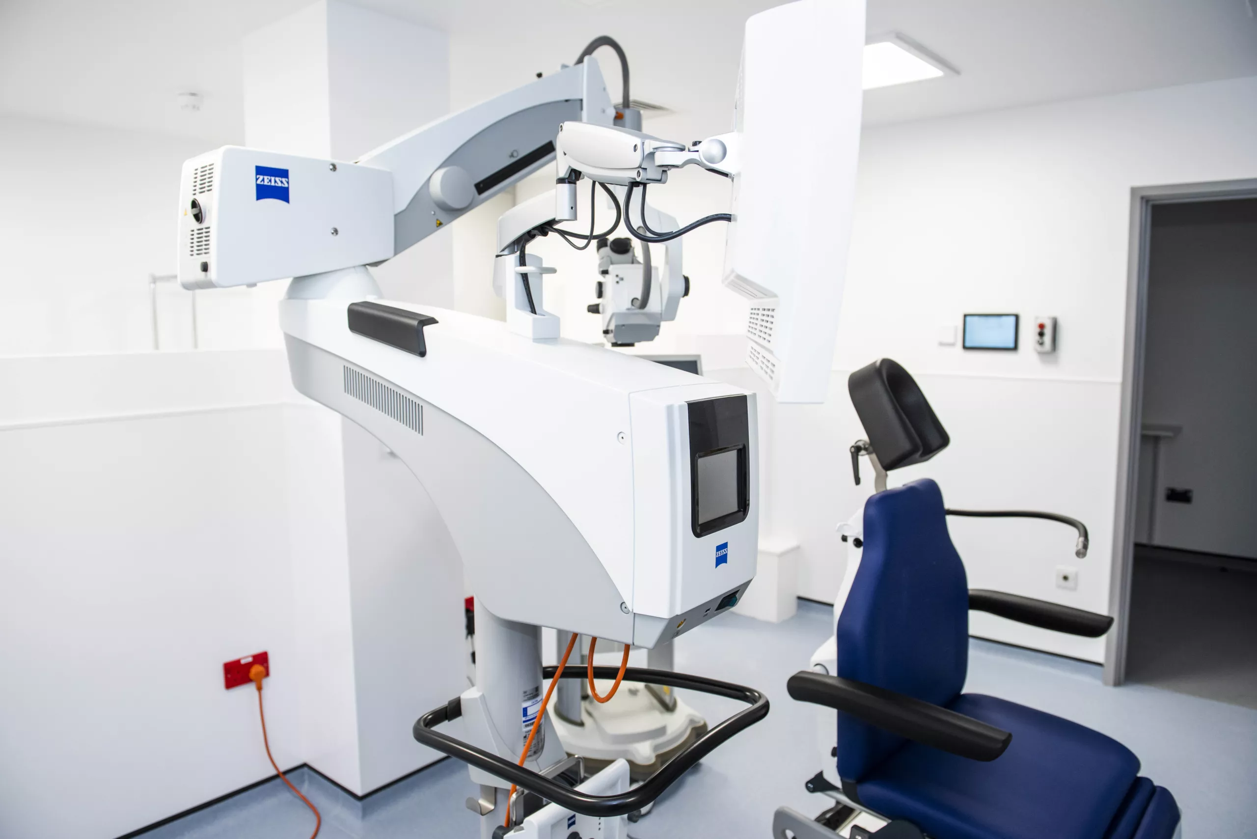 nhs-cataract-surgery-in-nottingham-optegra-nottingham