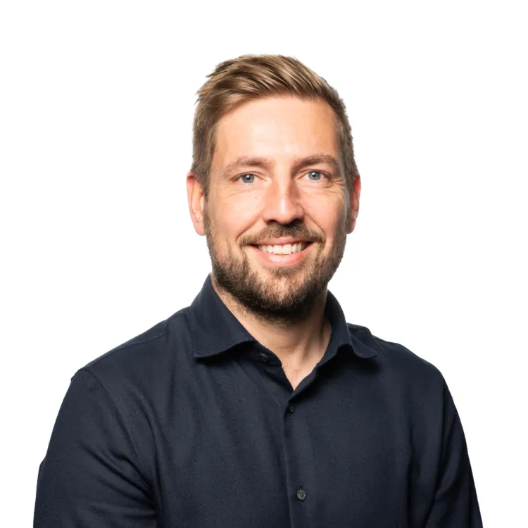 Alastair Stuart, Medical Direct and Cataract & Refractive Surgeon at Optegra