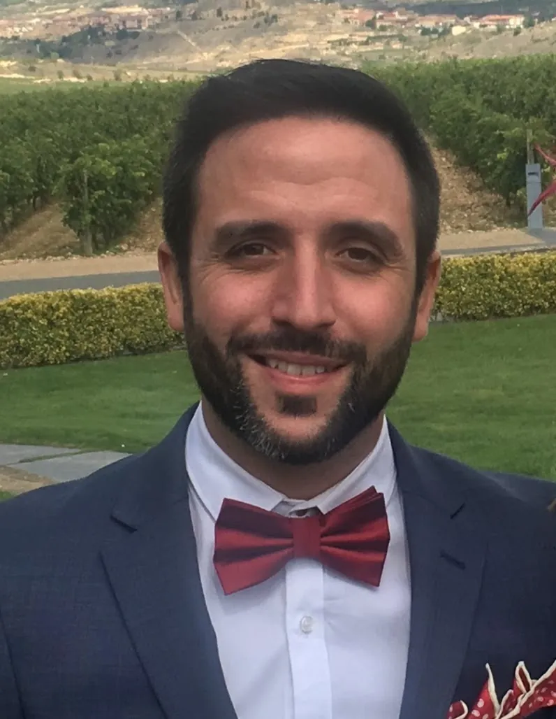 Pedro Muel-Gonzalez, Consultant Ophthalmic Surgeon at Optegra